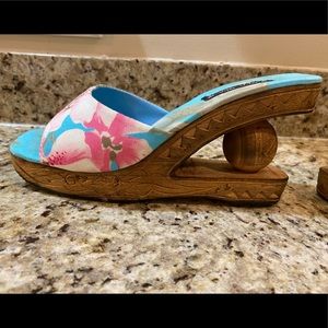 Vintage Cha Cha wood carved sandals